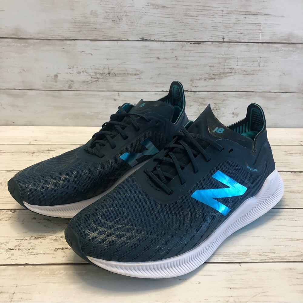 NEW BALANCE Tekela Fuelcell Men’s Sneakers Size 8.5 - Picture 4 of 13